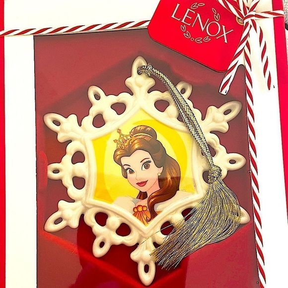 Belle snowflake Lenox ornament - Picture 1 of 3